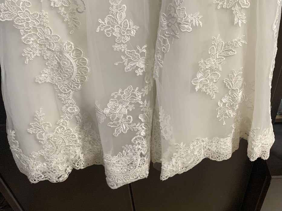 Rochie mireasa dantela