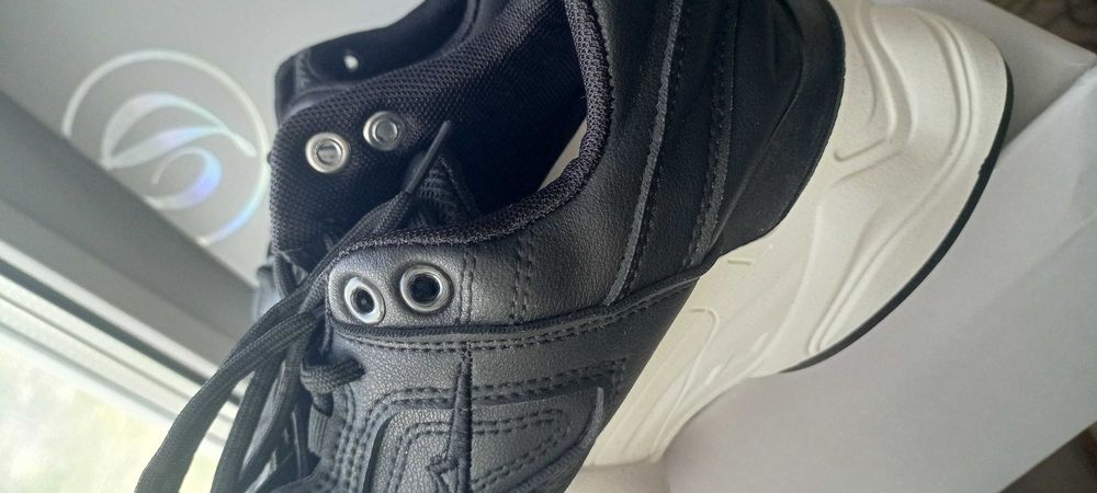 Кроссовки размер 36 НОВЫЕ