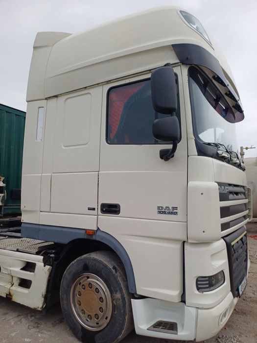 Тягач DAF 105 в хорошем состояний