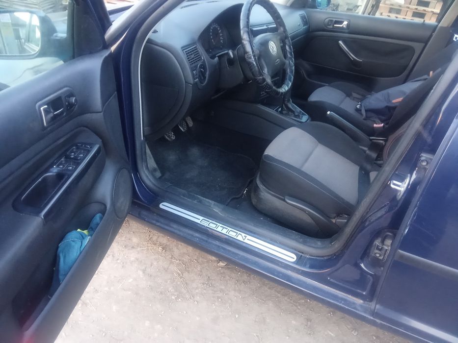 Vind golf IV 1.6 benzina