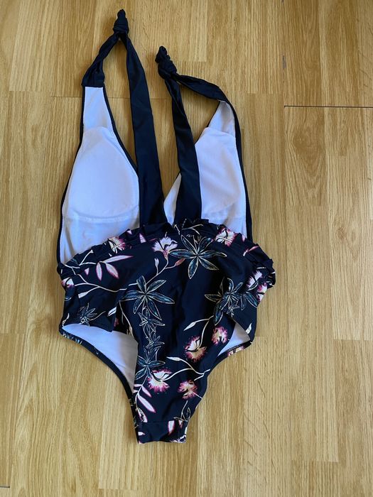 Costum baie intreg