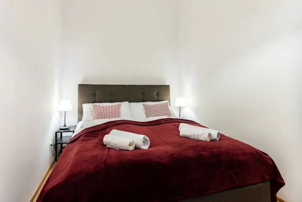 2-комнатная просторная квартира рядом с Атакентом и ТРЦ Мега