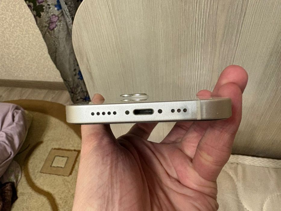 Айфон 14 128 гб идеал