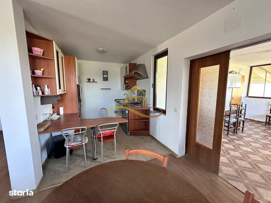 De vanzare casa 4 camere Siretu Saucesti