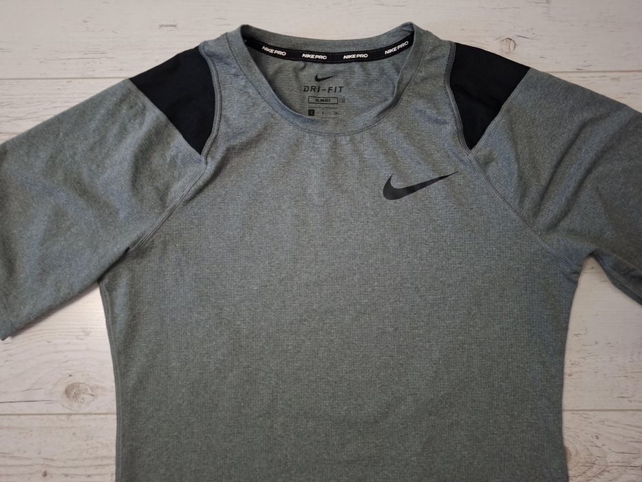 Nike Pro-Ориг. Тениска Нова!