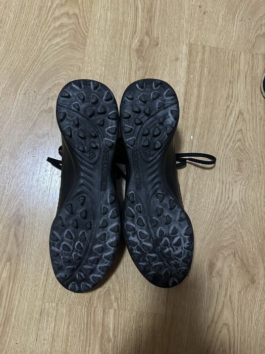 Сороконожки adidas predator league tf