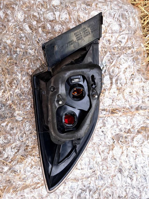 Десен стоп за Мазда 3