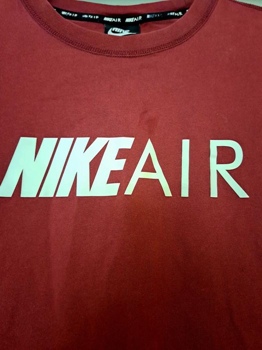 NIKE AIR оригинален топ/тениска с къси ръкави в бордо, като нов