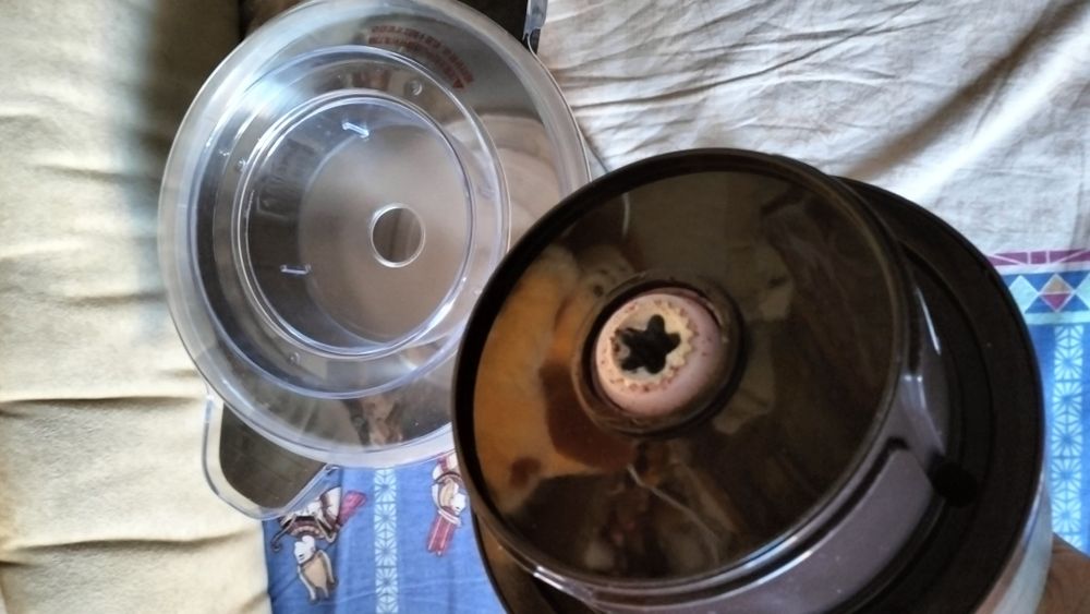 Куттер бытовой новый. Измельчитель