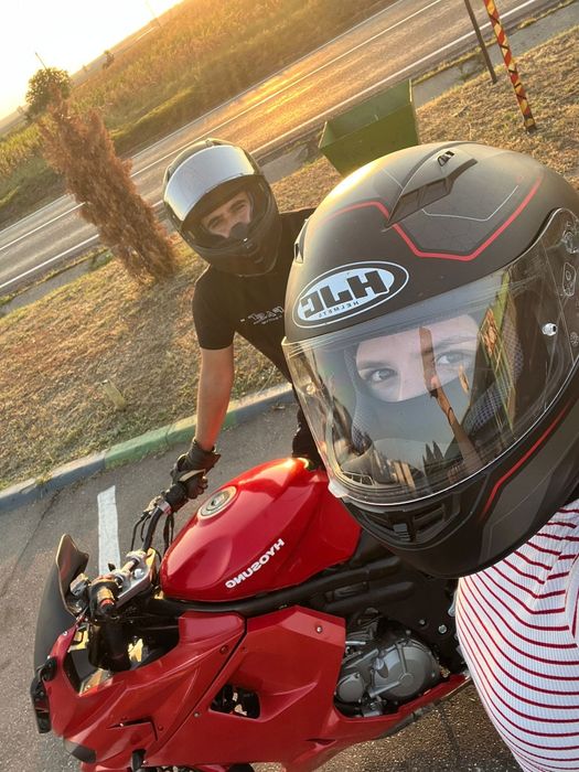 Vând Hyosung GT 650 (Suzuki sv650 V2) sau schimb cu auto benzina