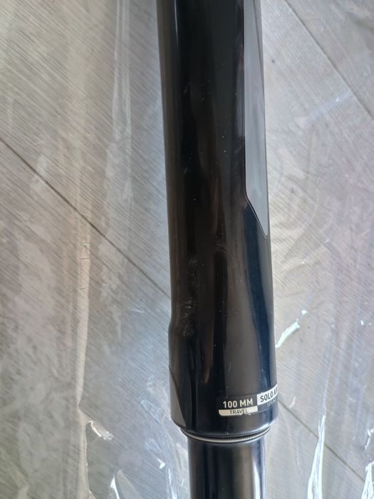 Vând furca Rockshox RS1