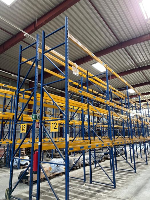 Rafturi industriale metalice Jungheinrich 3000kg/nivel