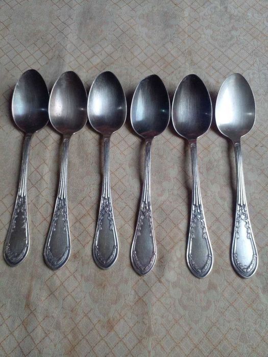 Серебряные ложки