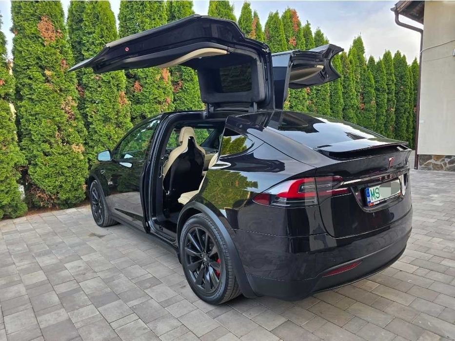 Tesla X p90DL Ludicrous 772cp 29.500e