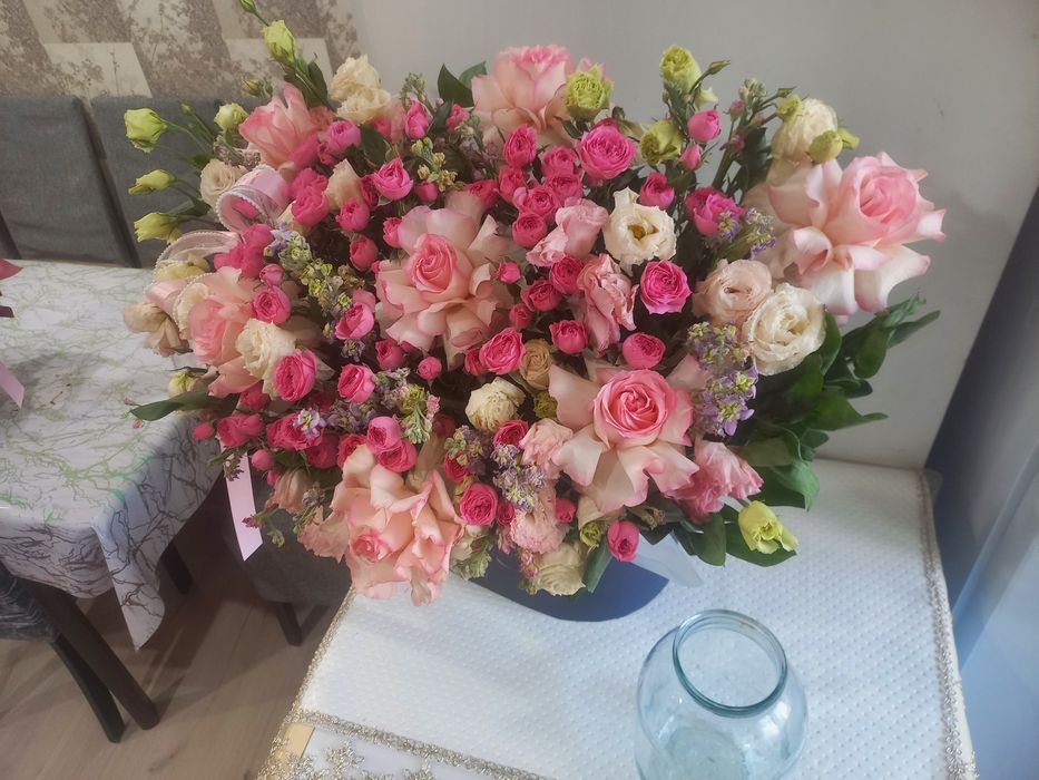 Продам живой цветы