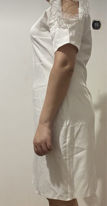 Продам плаья каждые по 5