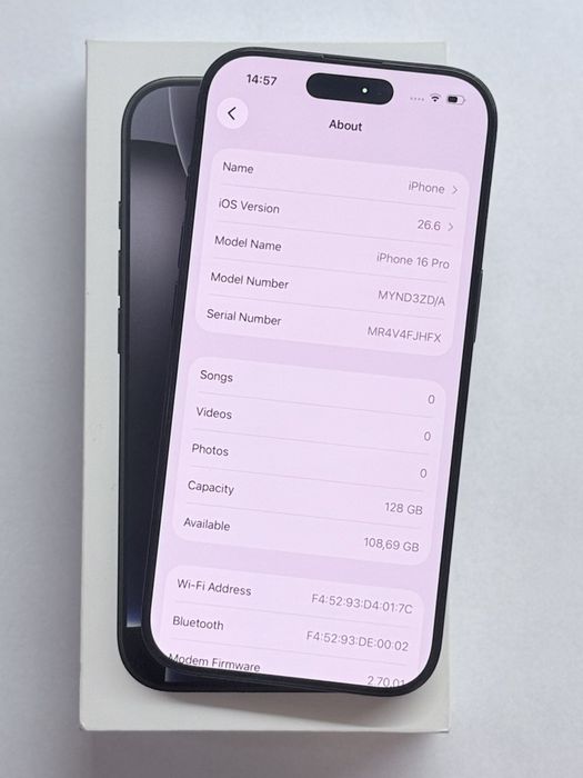 iPhone 16 Pro Black 93% battery
