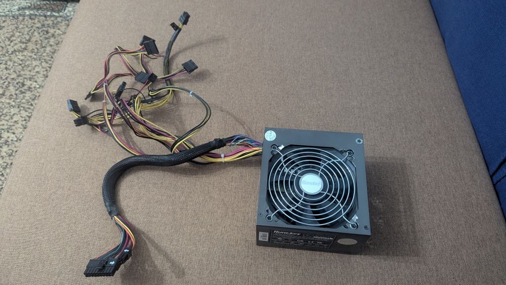 Блок питания HuntKey 6+6pin