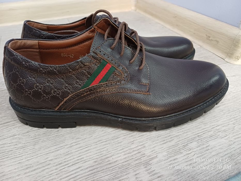 Продам туфли мужские.