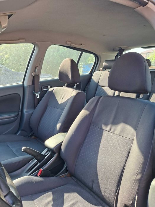 Vând Nissan Almera N16 - 2005 - Doar 130.800 km - Stare tehnică și estetică bună