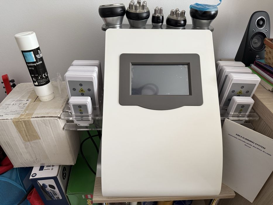 Aparat profesional cavitatie cu lipolaser radiofrecventa, vacum si RF
