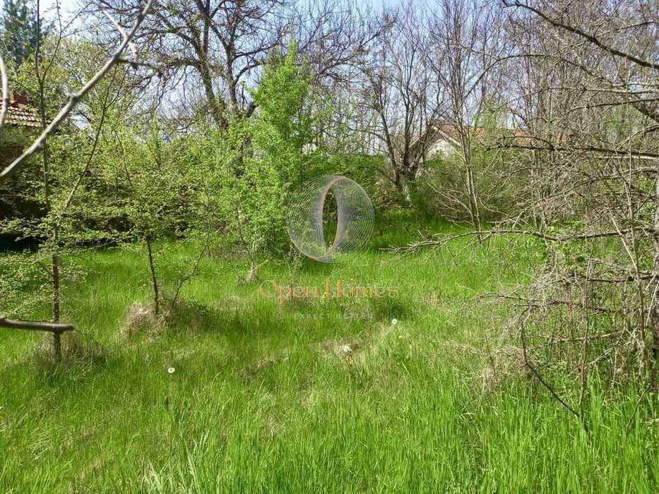 Имот в село Марково, община Братя Даскалови