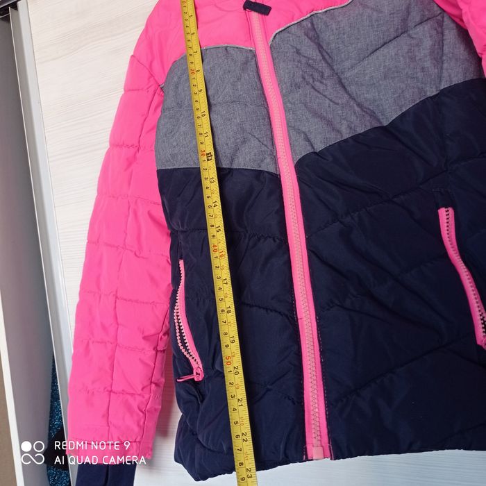 Зимни якета всяко яке по 10 лева . Детски 134