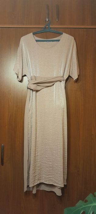 Платья вечернее,