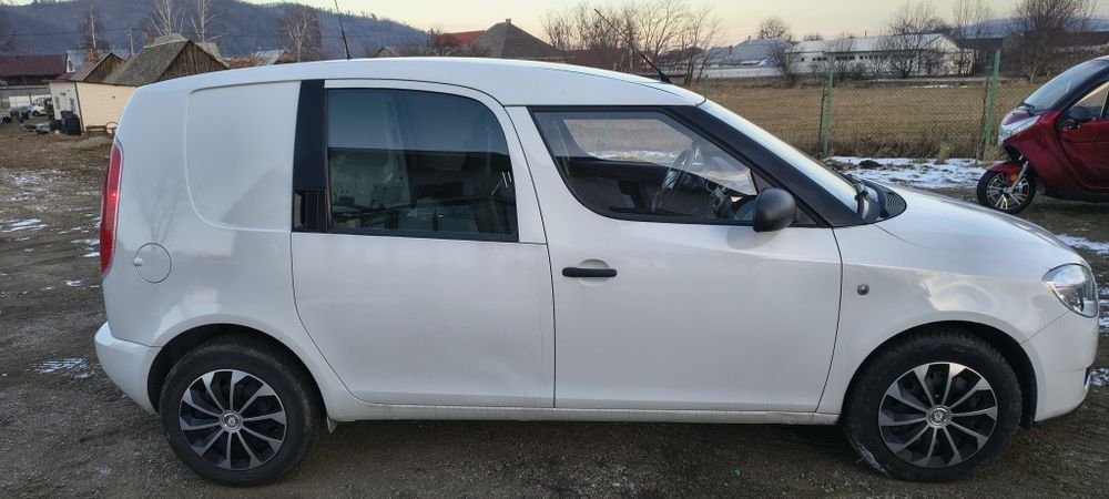 Skoda Praktik 1.4 Diesel a. 2009