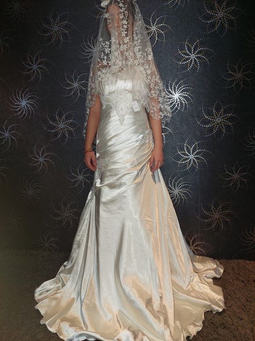 Продам свадебное платье