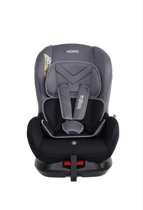 Продам автокресло новое