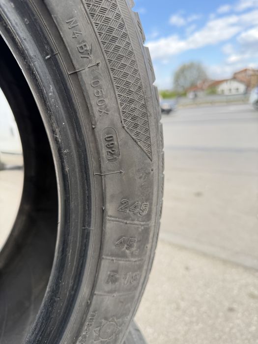 Летни гуми Kleber 245/45/18 дот 0921