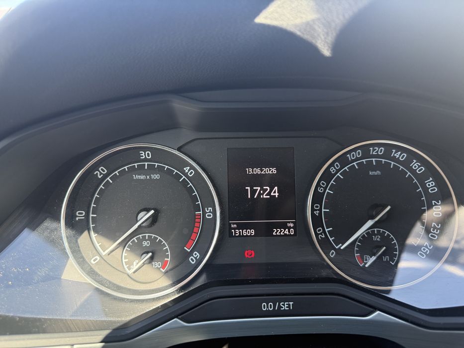 Skoda Superb  2016