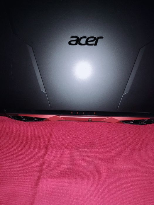 Vând leptop Acer Nitro 5 piese !