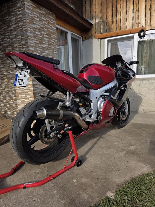 Se vinde Yamaha r6 2002