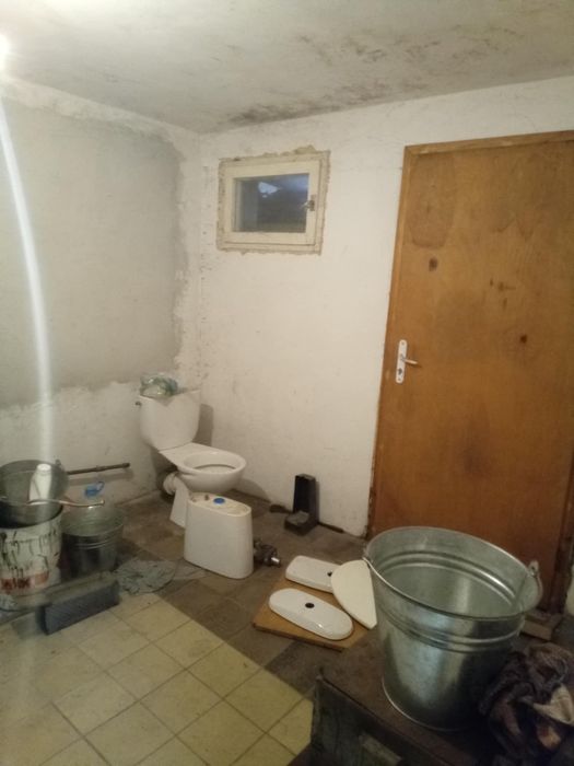 Продава се Къща в с. Ясен, Област Плевен - 70 кв.м за 1329 €/кв.м - Снимка #9