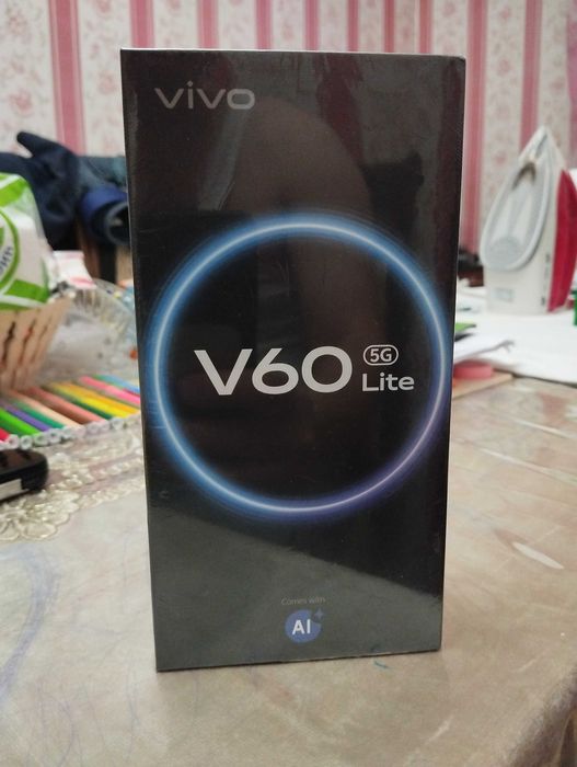 Телефон Vivo V60 lite 5g