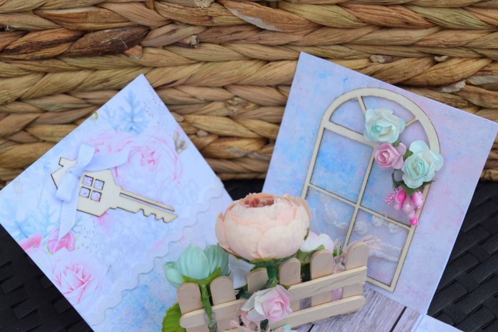 Експлодиращи кутийки тип картичка