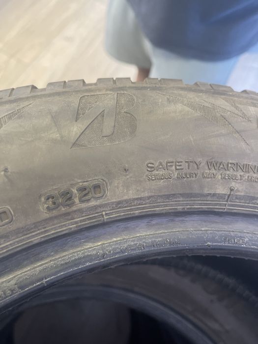 Гуми Bridgstone 2+1 подарък