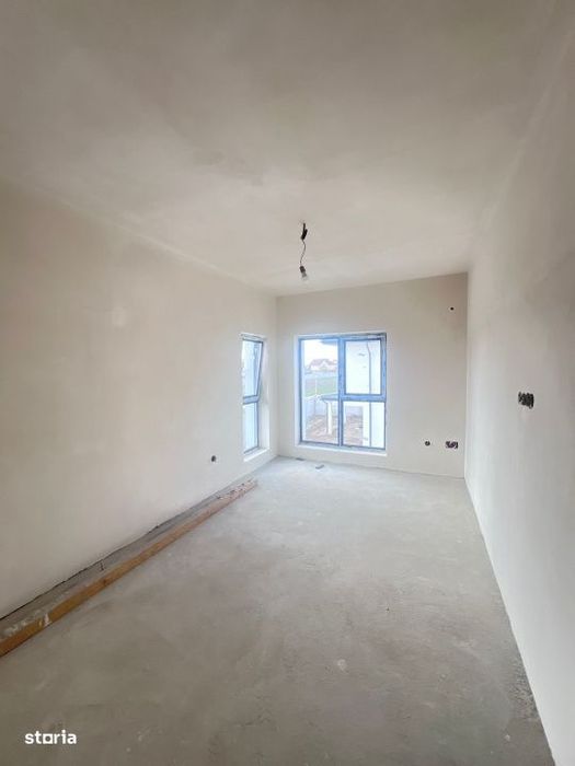 Vila Individuala 4 camere /Domnesti teren 400mp