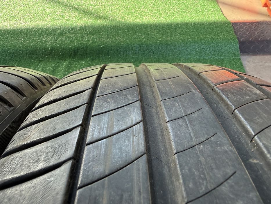 4бр. Летни Гуми 215/50R/18 -MICHELIN- DOT:0421- 6.2мм.+5.3мм. *140€ за Комплект*