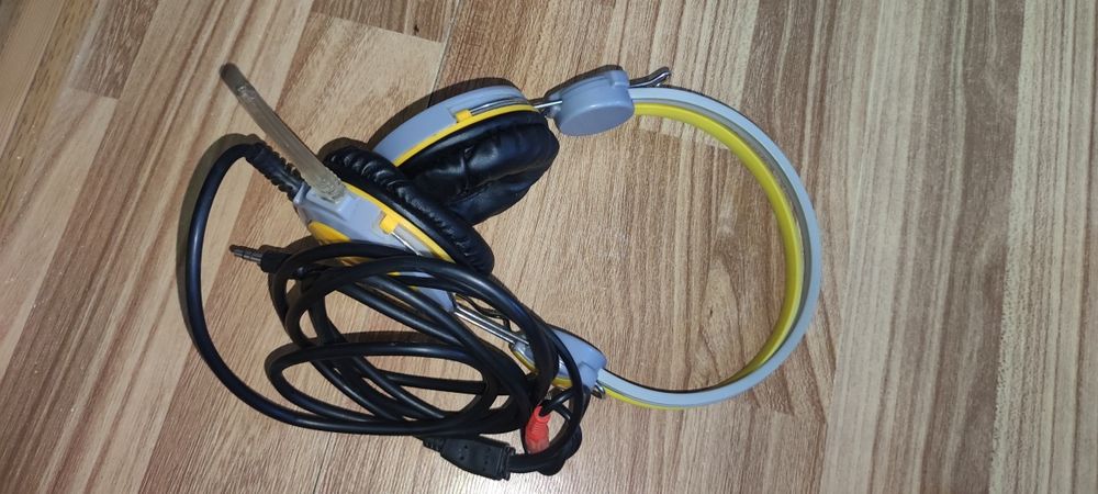 Наушник компьютер ва ноутбук учун