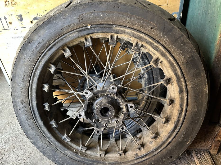 Продам резину на мото