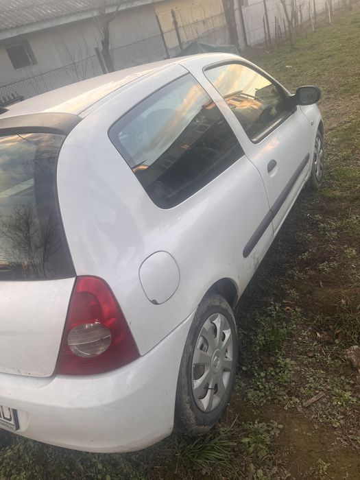De vanzare Renault Clio 1.5 DCI din 2007
