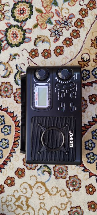Radio: KIPO KB-7055AC