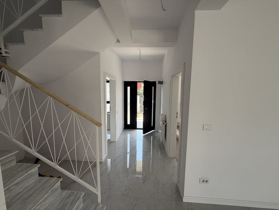 Casă/Vila de Vanzare