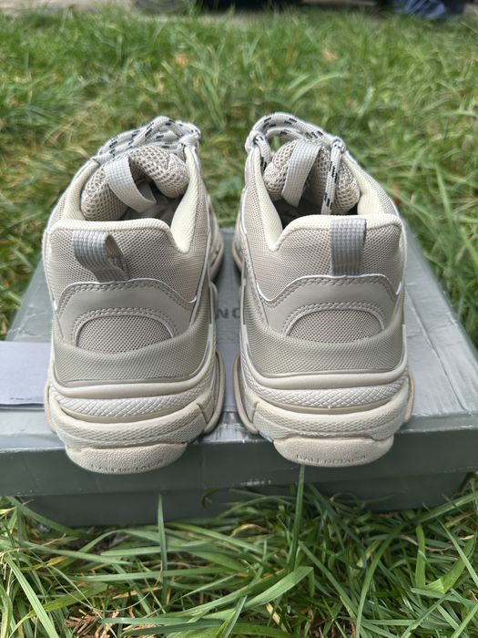 Balenciaga Triple S / Crem & Alb / Calitate Premium / 2025