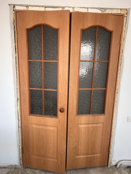 Продам межкомнатные двери