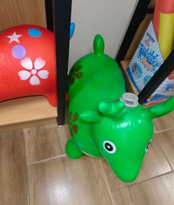 Гумена играчка за скачане Елен с музика