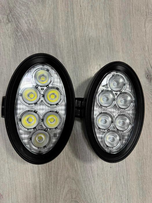 LED работна лампа 2 бр. NEW HOLLAND AGRICULTURE 48098108 – овална, 30W